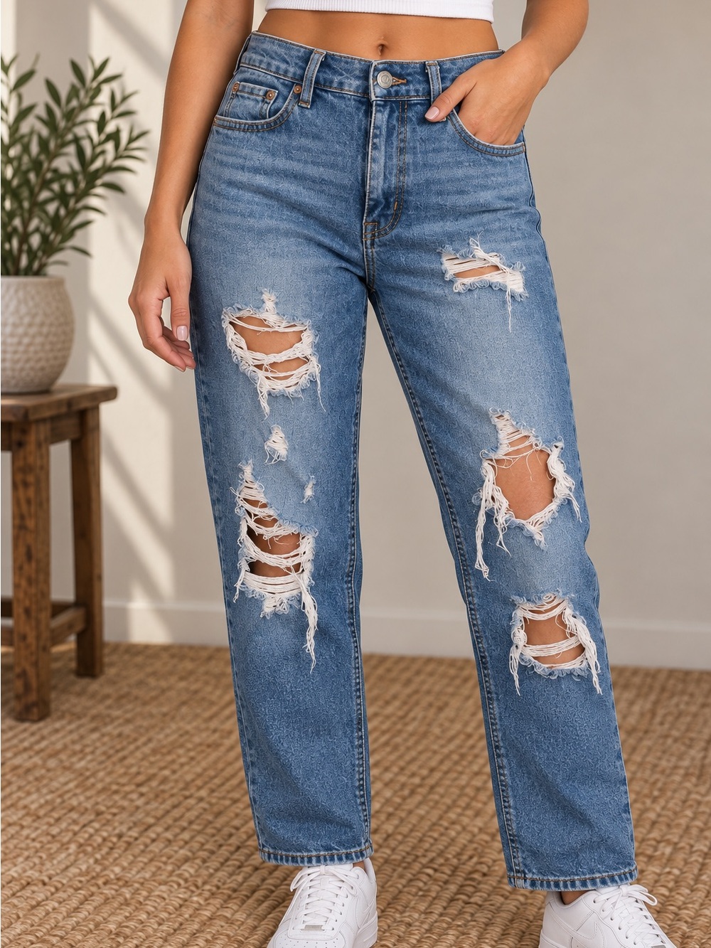Aeropostale Distressed Ripped Straight Leg Jeans Y2K Grunge Medium Wash